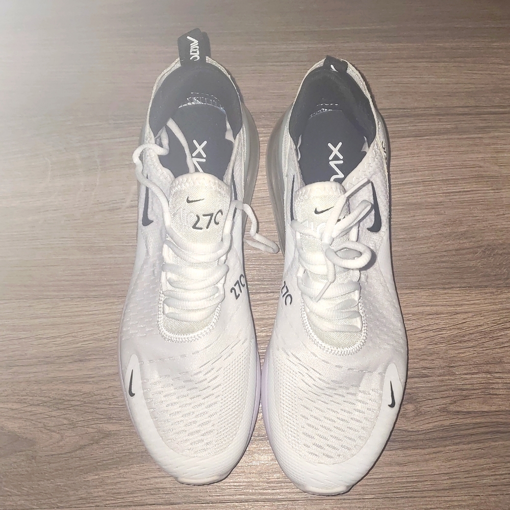 Nike Air Max 270 9.5 white/black